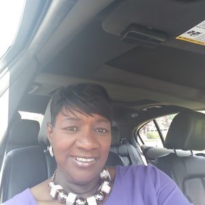 Meet your Posher, Jacqueline